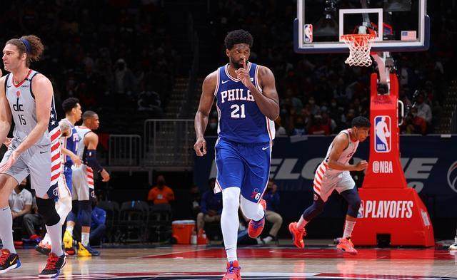 b体育官网-恩比德因膝伤出战存疑 76人或被奇才持续消耗