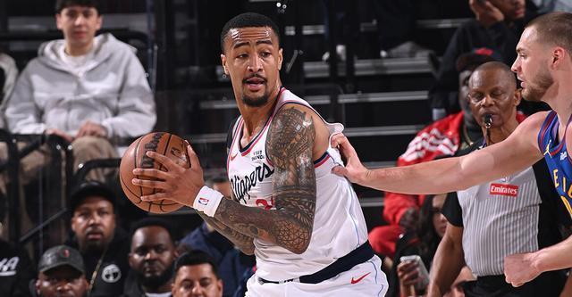 b体育app-快船官方:今日主场迎战国王 约翰-科林斯时隔七场迎来复出