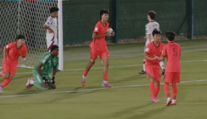 b体育下载-21年后再进世少赛！U17国足2-0卡塔尔获亚洲杯首胜 小组第2名出线